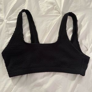 Ribbed black bikini top!